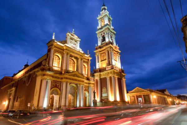 Pensión Plaza Sj 2 Salta