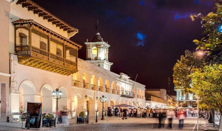 Plaza Sj 2 Pensión Salta